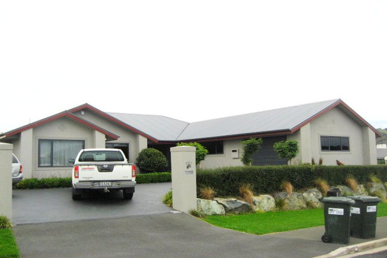 Photo of property in 1 Sunninghurst Drive, Fairfield, Dunedin, 9018