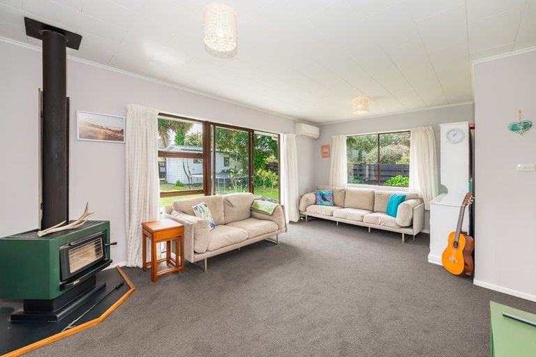 Photo of property in 4b Princeton Road, Raumati Beach, Paraparaumu, 5032