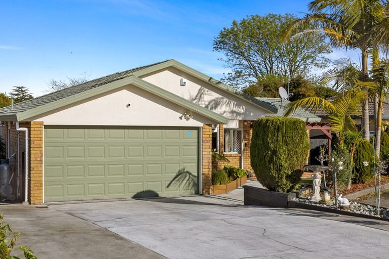 Photo of property in 8 Jelicich Court, Henderson, Auckland, 0612