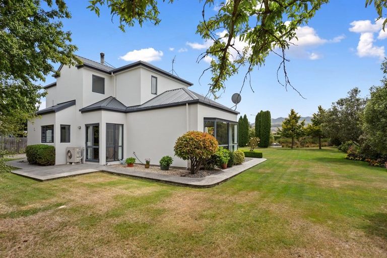 Photo of property in 1 Olivea Place, Oxford, 7430