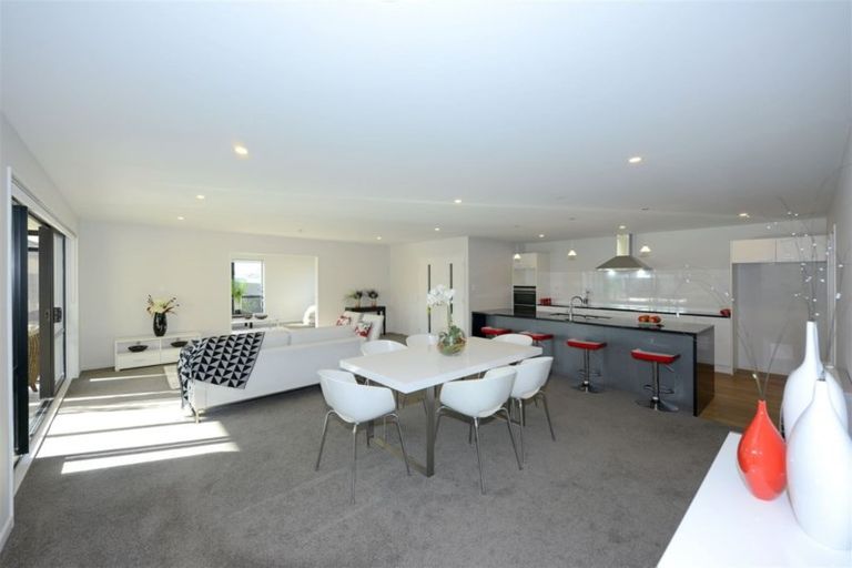 Photo of property in 16 Kilkivan Lane, Broomfield, Christchurch, 8042