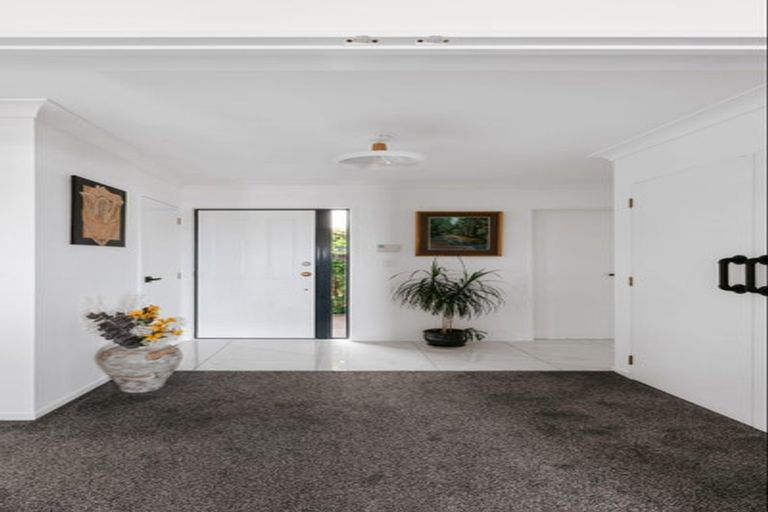 Photo of property in 36 Downing Place, Welcome Bay, Tauranga, 3112