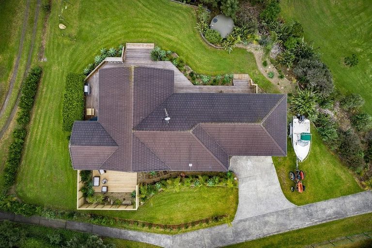 Photo of property in 68 Omana Avenue, Shelly Beach, Helensville, 0874