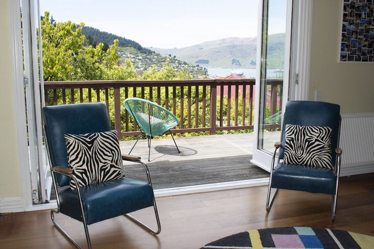 Photo of property in 49 Voelas Road, Lyttelton, 8082