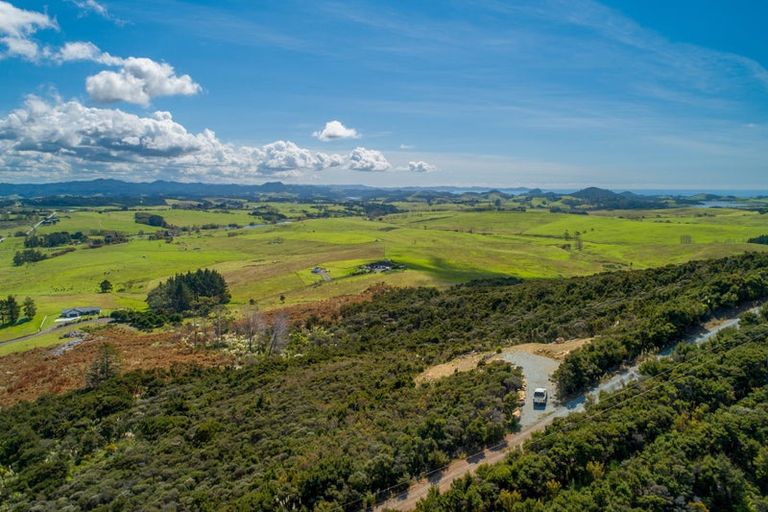 Photo of property in 227 Kerr Road, Parua Bay, Onerahi, 0192