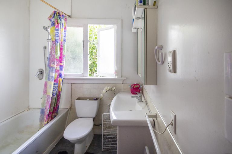 Photo of property in 32 Weaver Street, Oamaru North, Oamaru, 9400