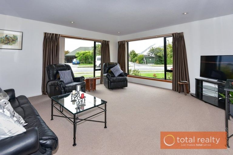 Photo of property in 10 Arkwright Place, Halswell, Christchurch, 8025