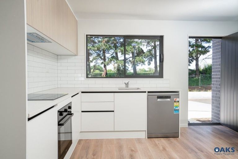 Photo of property in 29 Tukari Lane, Mangere Bridge, Auckland, 2022