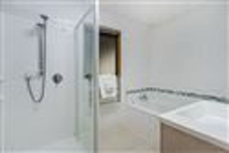 Photo of property in 1/164 Nile Road, Milford, Auckland, 0620