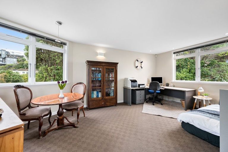 Photo of property in 9 Homebush Road, Khandallah, Wellington, 6035