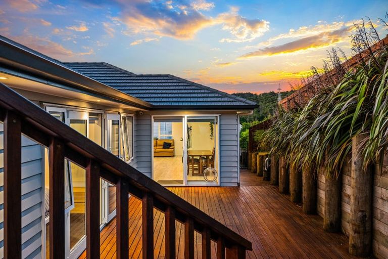 Photo of property in 55 Accolage Boulevard, Kumeu, 0810