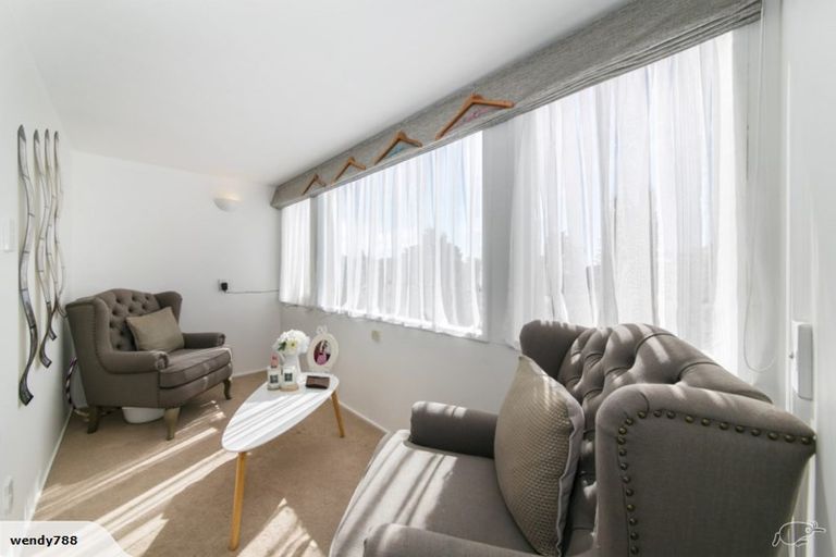 Photo of property in 36 Castleton Drive, Howick, Auckland, 2014