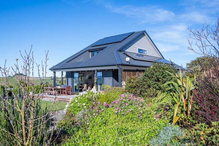 Photo of property in 8 Country Lane, Waipawa, 4210