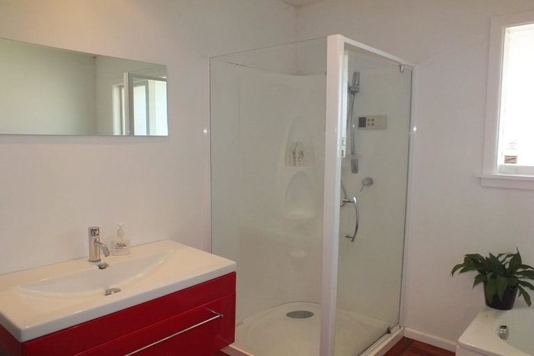 Photo of property in 12 Jellicoe Street, South New Brighton, Christchurch, 8062