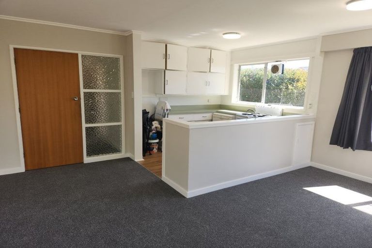 Photo of property in 7 Ruru Street, Waikanae, 5036