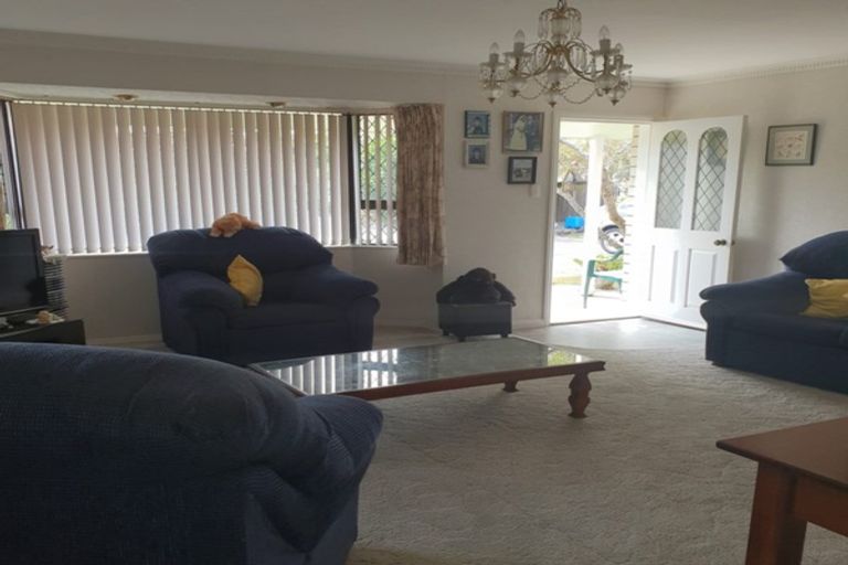 Photo of property in 1/4 Churchill Terrace, Waiuku, 2123