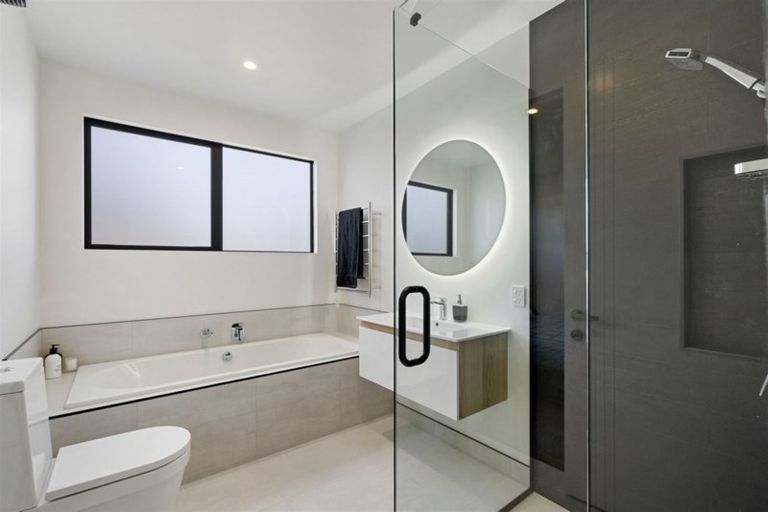 Photo of property in 64 Aviemore Drive, Marshland, Christchurch, 8083