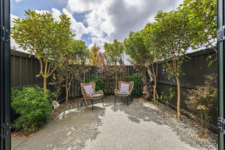Photo of property in 7 Gracefield Avenue, Christchurch Central, Christchurch, 8013