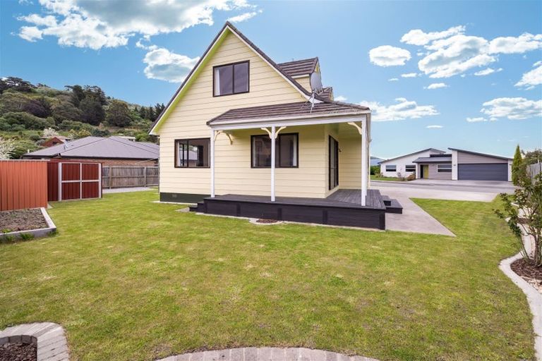 Photo of property in 9 Romar Lane, Heathcote Valley, Christchurch, 8022