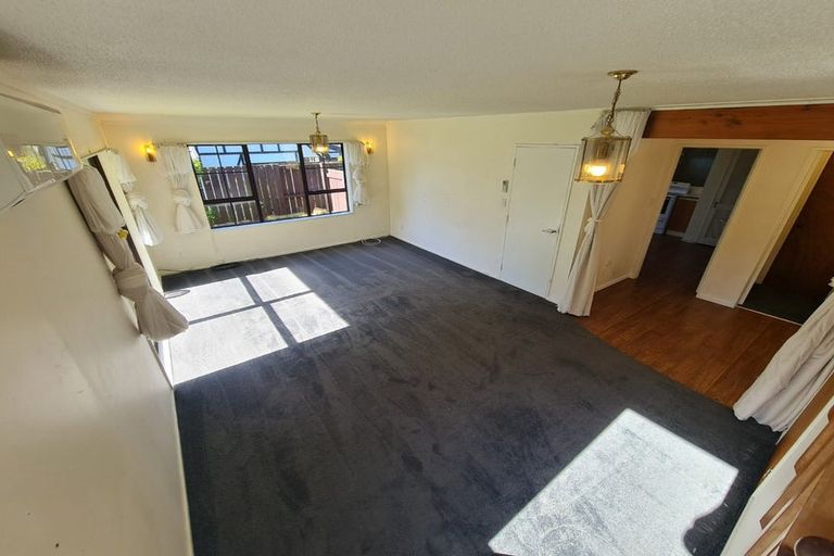 Photo of property in 10 Flinders Place, Johnsonville, Wellington, 6037