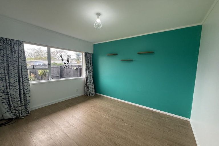 Photo of property in 1/551a Weymouth Road, Weymouth, Auckland, 2103