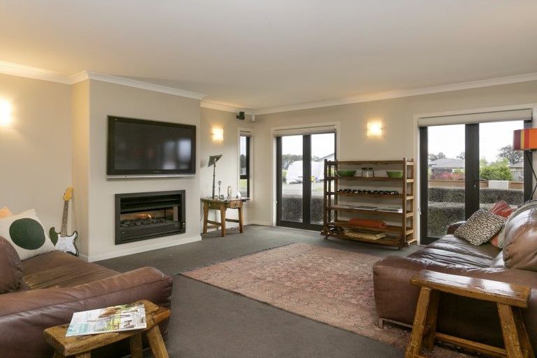 Photo of property in 183 Parekaawa Drive, Motuoapa, Turangi, 3382