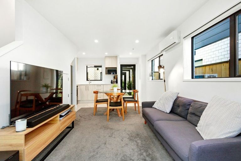 Photo of property in 4/182 Cambridge Terrace, Fairfield, Lower Hutt, 5011