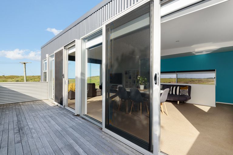 Photo of property in 1340 Papamoa Beach Road, Papamoa Beach, Papamoa, 3118