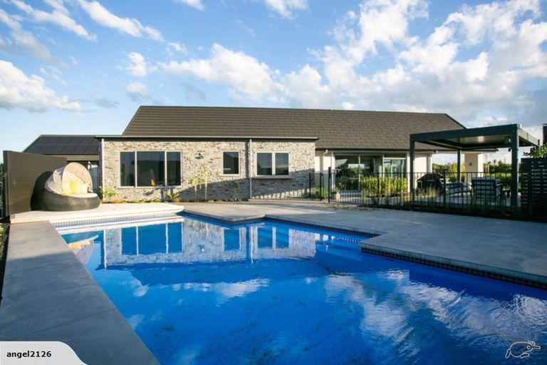 Photo of property in 7 Mike Smith Drive, Cambridge, 3434