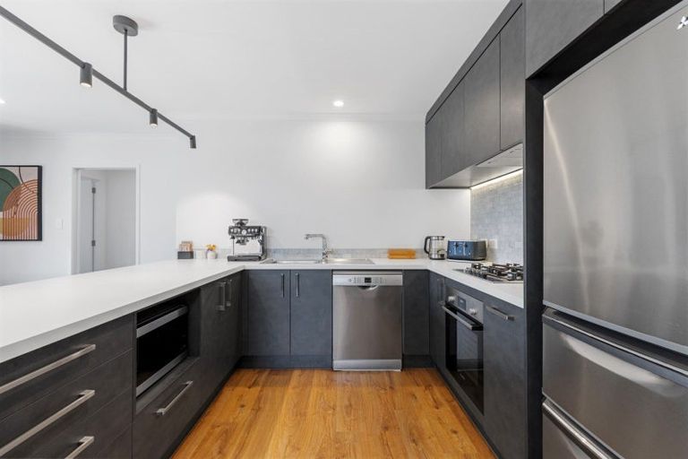 Photo of property in 51 Kotiate Street, Papamoa, 3118