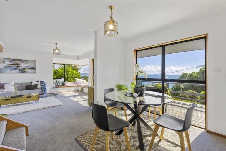 Photo of property in 14a Duncansby Road, Stanmore Bay, Whangaparaoa, 0932