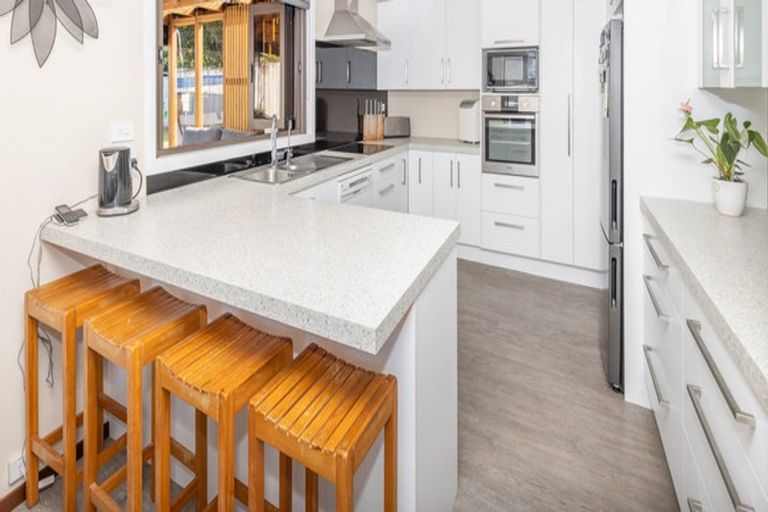 Photo of property in 20 Sunnyhills Avenue, Glenview, Hamilton, 3206