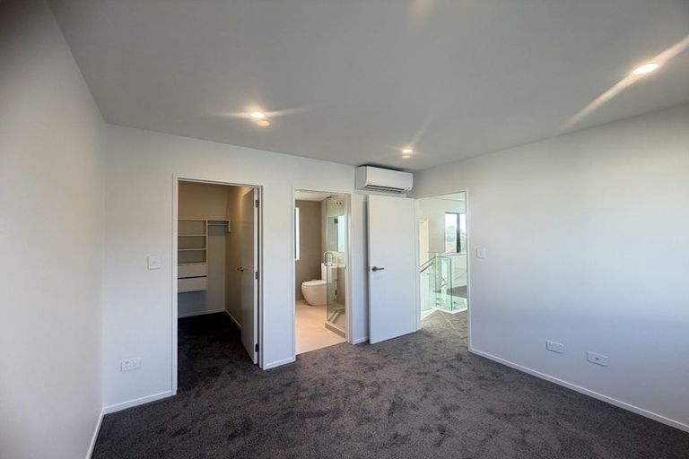 Photo of property in 51 Priestley Drive, Bucklands Beach, Auckland, 2014