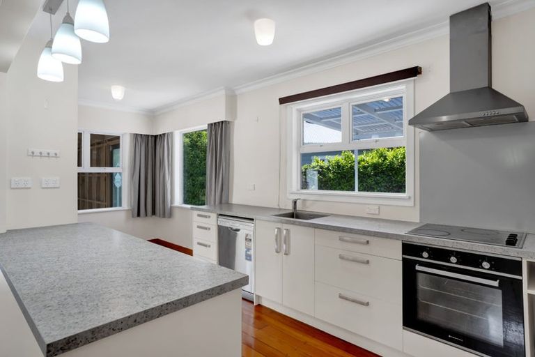 Photo of property in 1628 Mountain Road, Inglewood, 4330