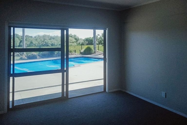 Photo of property in 337a Clarks Beach Road, Clarks Beach, Pukekohe, 2679