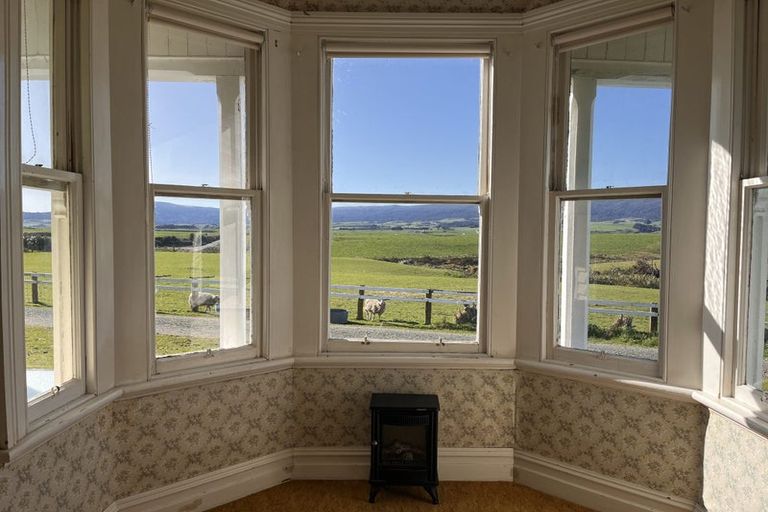 Photo of property in 95 Frentz Road, Pahia, Riverton, 9881