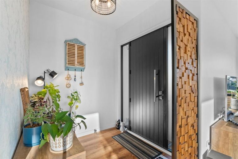 Photo of property in 34 Bill Harvey Drive, Halswell, Christchurch, 8025