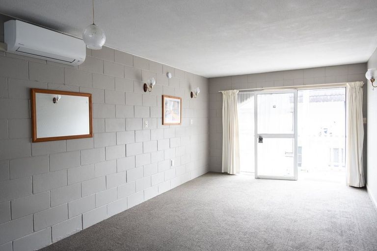 Photo of property in 12 Wellington Street, Hamilton East, Hamilton, 3216