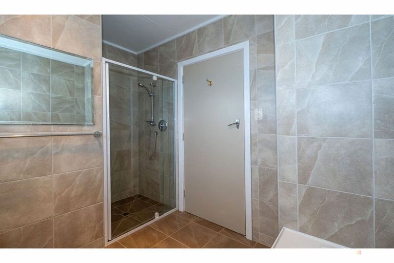 Photo of property in 39 Queen Street, Pareora, 7912