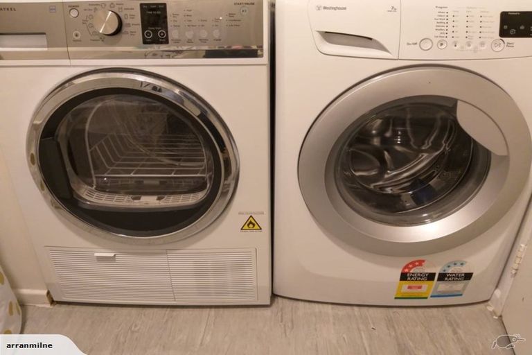 Photo of property in 25a Doris Gordon Crescent, Crofton Downs, Wellington, 6035