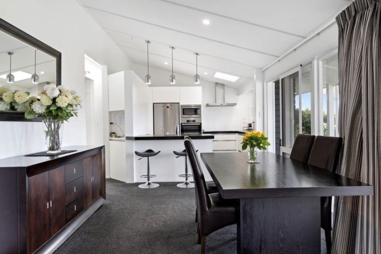 Photo of property in 18 Sutherland Road, Brookfield, Tauranga, 3110