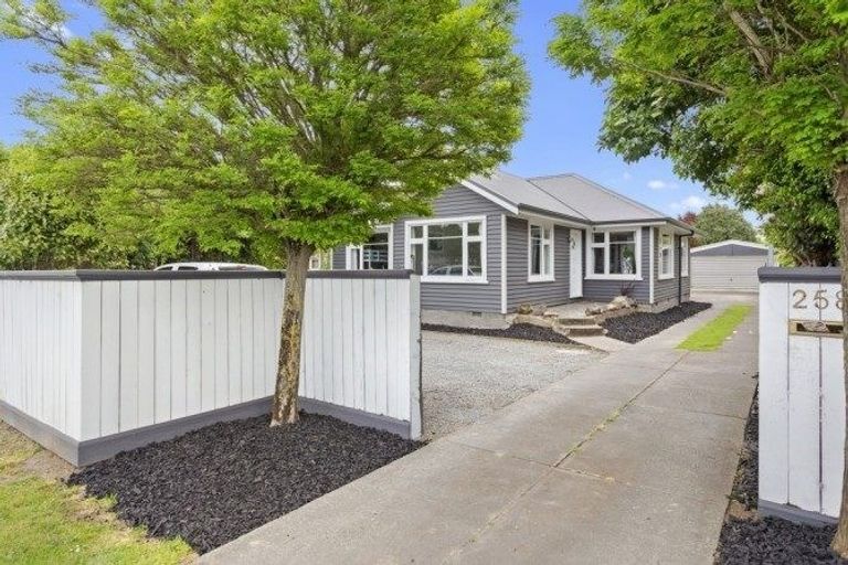 Photo of property in 258 Halswell Road, Halswell, Christchurch, 8025