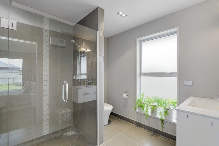 Photo of property in 20 Pemberton Drive, Darfield, 7510