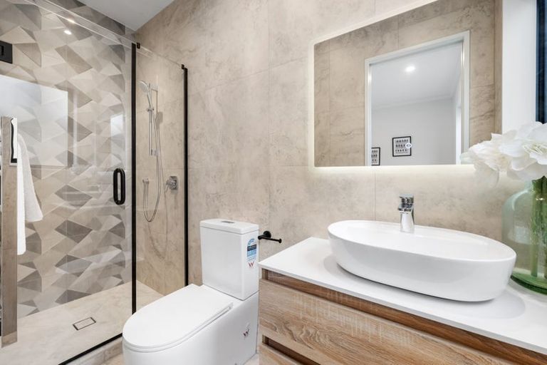 Photo of property in 7 Sagitta Drive, Flat Bush, Auckland, 2019