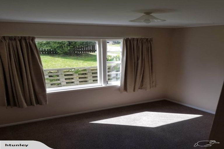 Photo of property in 12 Bobstay Lane, Whitby, Porirua, 5024