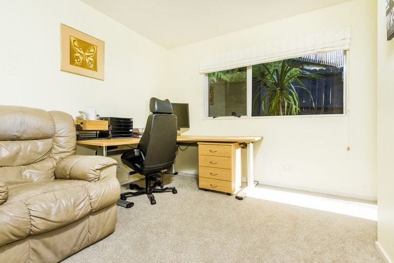 Photo of property in 37a Penzance Road, Mairangi Bay, Auckland, 0630