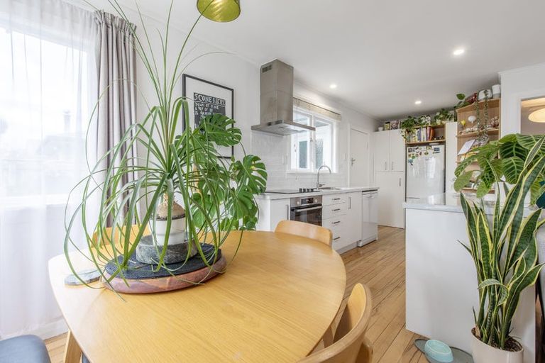 Photo of property in 51 Bibby Street, Waipawa, 4210