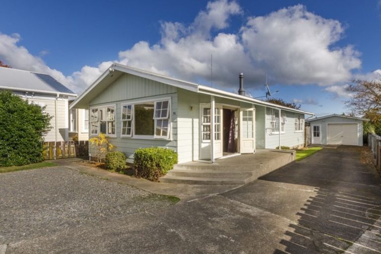 Photo of property in 91 Bridge Street, Bulls, 4818