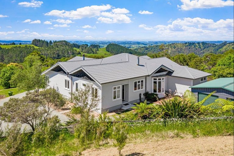 Photo of property in 109 Govan Wilson Road, Whangaripo, Warkworth, 0985