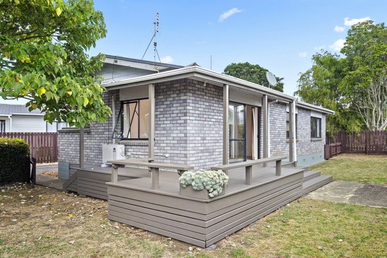 Photo of property in 14a Puriri Road, Pukekohe, 2120